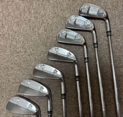 Grand Prix Irons #4-9,Pw(7Clubs)/Dynamic Gold x100/Flex:Extra Stiff - Image 1 of 4