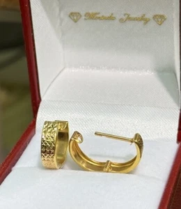 18k Solid Yellow Gold Lady Kid Shiny Hoop Earrings, 1.58 Grams - Picture 1 of 7