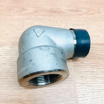 SMITH COOPER N-567 A/SA182F304/304L N567 B16 3M 1-1/4" GALVANIZED MELLEABLE IRON - Image 1 of 4