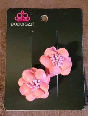 Paparazzi Mira La Crece Rosa Flor Clip de Pelo Accesorio Foto 1 de 3
