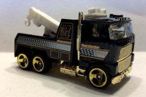 Hot Wheels Rig Wrecker M&C Tow Truck 1/64 Powershift Garage 1998 Black/Gold - - Picture 1 of 4