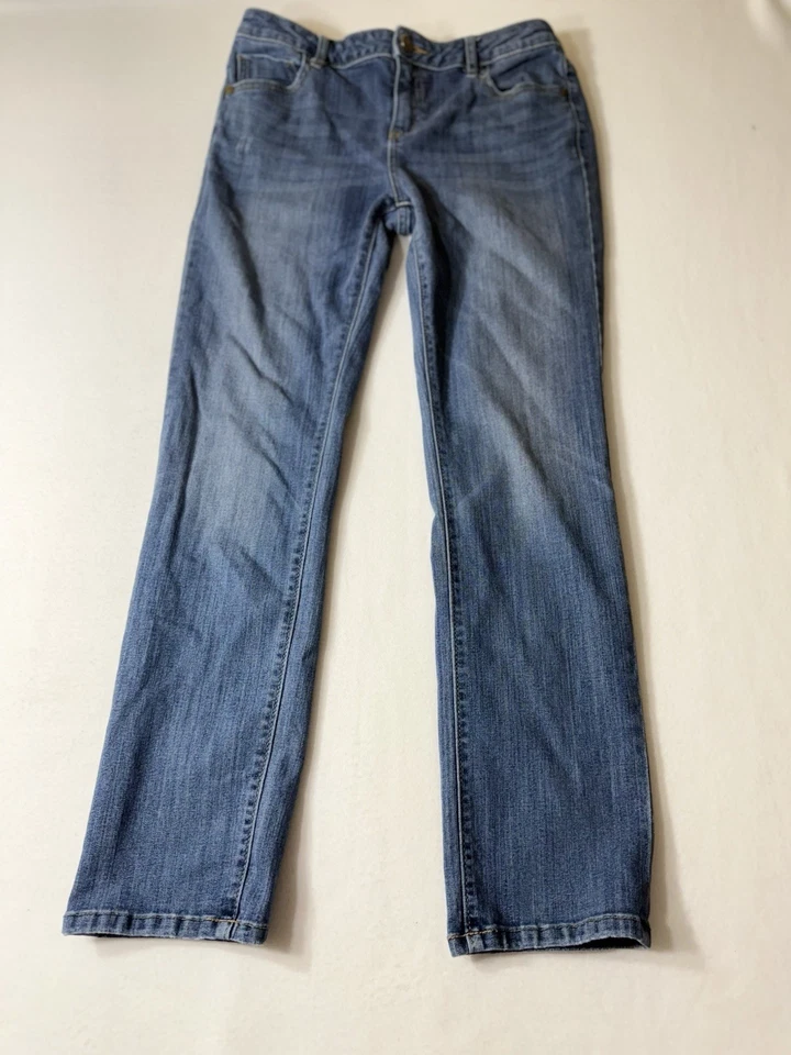 Pantalones de mezclilla capri Simply Vera de Vera Wang tiro medio puño redondo para mujer talla 8 Foto 1 de 4