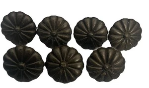 7  Vintage Flower Shape Cabinet Drawer pulls /  Knobs, Antique Bronze - Picture 1 of 10