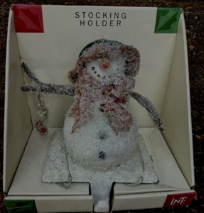 Linens n Things Frosted Snowmom Mantel Strumpf Halter - Neu - Bild 1 von 1