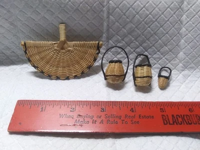 Vintage Dollhouse Miniature Woven Baskets & A Decorative Fan - Image 1 of 4