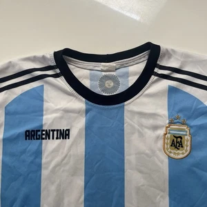 Lionel Messi #10 Kids Argentina Jersey Kit Medium - Picture 1 of 3