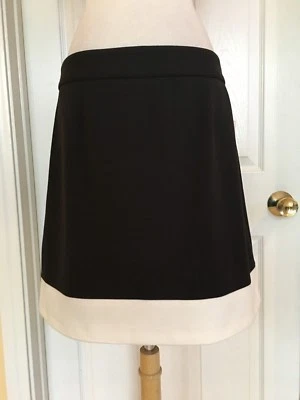 Falda LAUNDRY BY SHELLI SEGAL talla 12 Foto 1 de 4