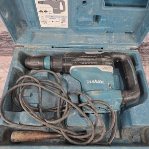 Taladro percutor rotativo Makita HR4013C taladro para hormigón 1-9/16" SDS-MAX con estuche  - Imagen 1 de 13