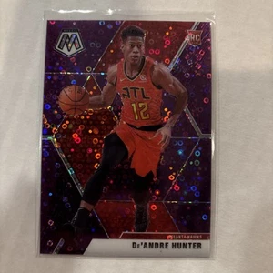 DE’ANDRE HUNTER 2019-20 PANINI MOSAIC PURPLE FASTBREAK /50 ROOKIE #239 HAWKS - Picture 1 of 2