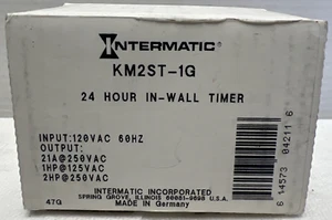 INTERMATIC KM2ST-1G, 24 HOUR IN- WALL TIMER 120VAC 60HZ. MADE IN GERMANY - NEW - Picture 1 of 4