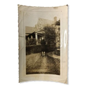 Vtg 1940s 1950s Classy Woman Standing In Front Of Home Sepia Photo - Picture 1 of 3