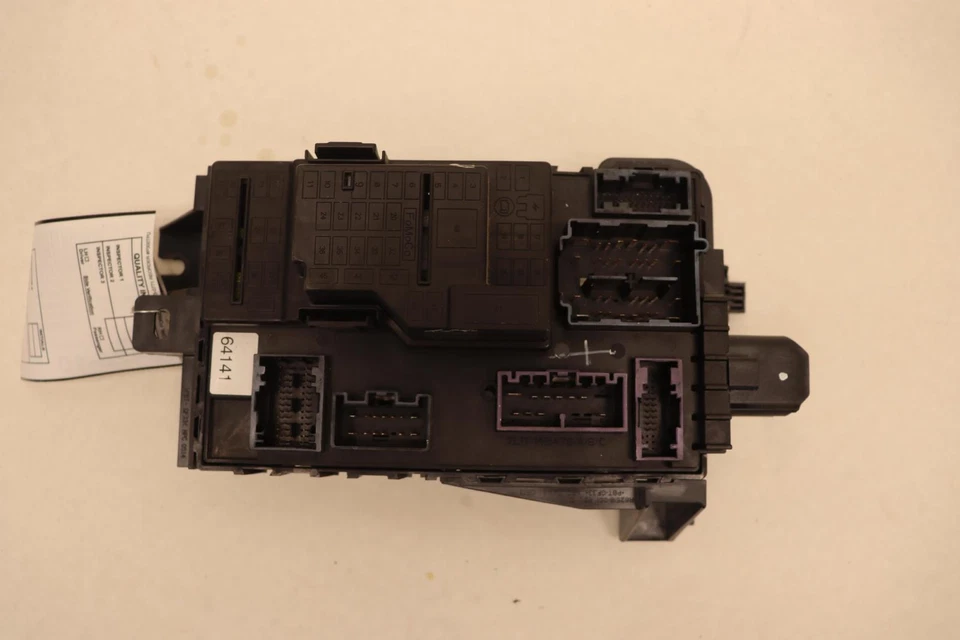 2007-2008 FORD EDGE BLOQUEIO DE ROUBO MÓDULO DE CAIXA DE FUSÍVEIS DE JUNÇÃO INTELIGENTE FABRICANTE DE EQUIPAMENTO ORIGINAL - Imagem 1 de 1