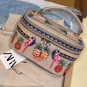 ZARA: Borsa rigida con perline ecrù: 6586/510 - Foto 1 di 9