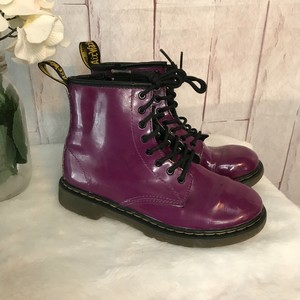 dr martens moradas charol