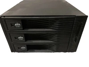 Rack Backplane 3 Discos Duros 3.5” Bahías 5,25” Startech - Imagen 1 de 2