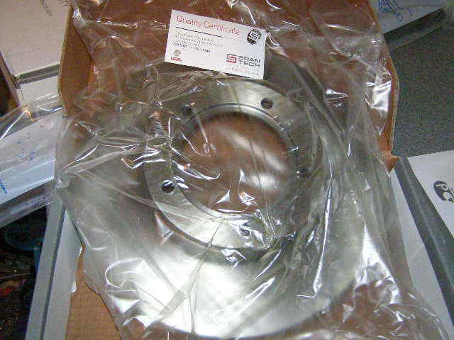 DISCOS DE FRENO DELANTEROS SAAB 96 V4 SAAB 93 SAAB 95 Foto 1 de 1