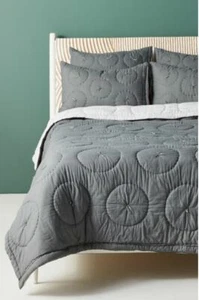 NEW Anthropologie Reversible Auxterre Full Quilt - Picture 1 of 10