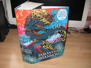 Samantha Shannon A Day Of Fallen Night Signed silver 1st Waterstones Roots Chaos