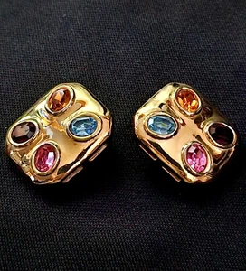 ORECCHINI CLIP ON DESIGN MCM GRIPIOX 4 cabochon ogni tono oro passerella usati in ottime condizioni - Foto 1 di 11
