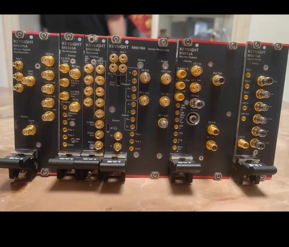 Keysight  M9383A Upconverter#pr - Image 1 of 1