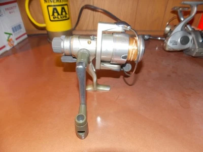 Shimano Aero Symetre 2000 REAR Drag Spinning Reel Smooth & Clean JAPAN 11/25 - Image 1 of 4