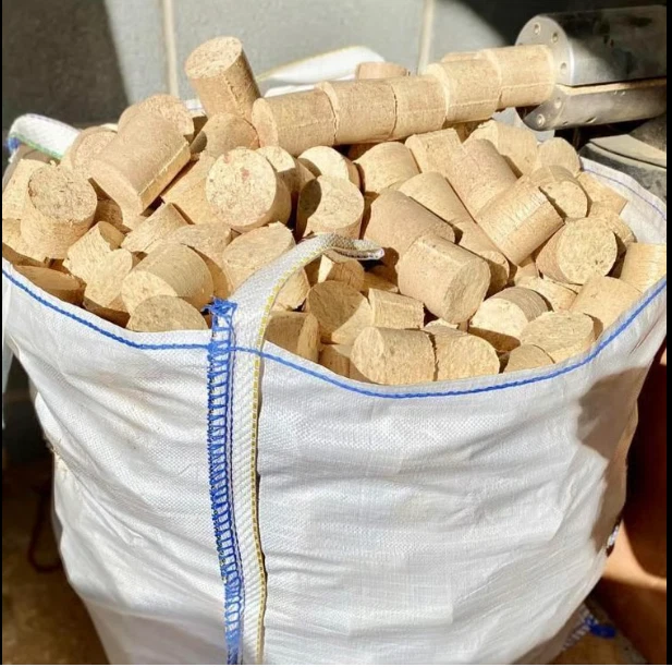 Briquettes Firewood Slow Burning Eco Log Burner Home Fire - image 1 of 1