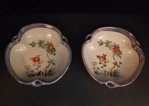 Lusterware Bowls Decorated with Flowers (2) Made in Japan 5.5" Diameter - Picture 1 of 5