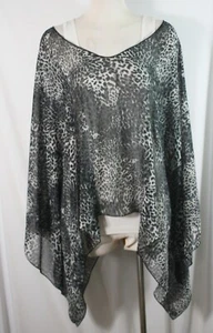 Plus size poncho style top, black/white, animal print, size 3X-5X - Picture 1 of 1