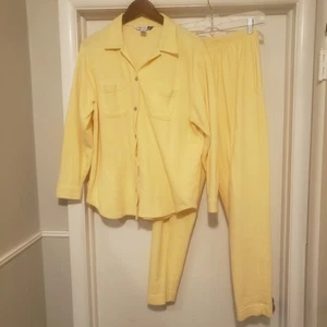 Studio blue 2 pc pant suit Sz S/M long sleeve with pocket Lounge Travel Yellow - Picture 1 of 6