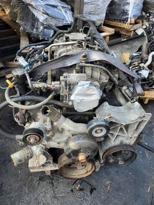 Engine 5.3L VIN 0 8th Digit Opt Lmg Fits 10-14 SUBURBAN 1500 349842 Foto 1 de 4