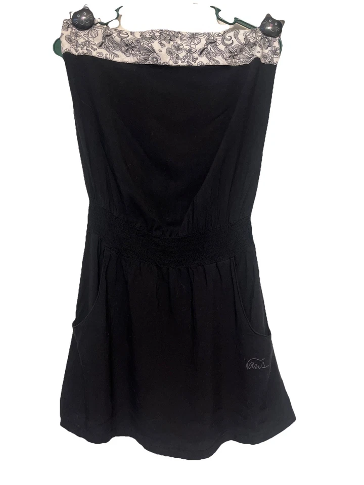 Vans Strapless Cover Up  Large Black / White Mushroom Floral Trim - Image 1 of 4