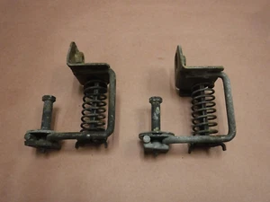 Jeep Cherokee XJ 87-01 capó pestillo resorte captura envío gratuito - Imagen 1 de 2