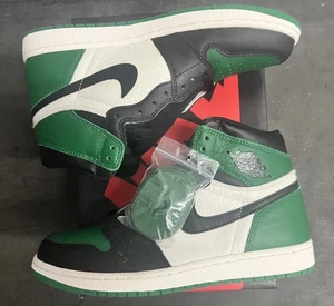 Air Jordan 1 Retro High OG Pine Green 2018 Style # 555088-302 Size 12 NEW w/Box - Picture 1 of 7