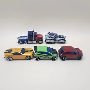 TRANSFORMERS RPM (2008) LOT OF 5 Speed Battle OPTIMUS BUMBLEBEE MUDFLAP & More - Picture 1 of 19