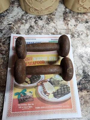 Par de pesas de mano de hierro fundido negro vintage de 3 lb moño extremos redondos Foto 1 de 4
