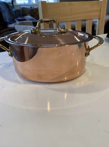 Mauviel 6,3 Zoll Cocotte OVAL 16A/C M'150 B ovaler Eintopf mit Deckel Neu mit Etikett - 2. Gang - Bild 1 von 12