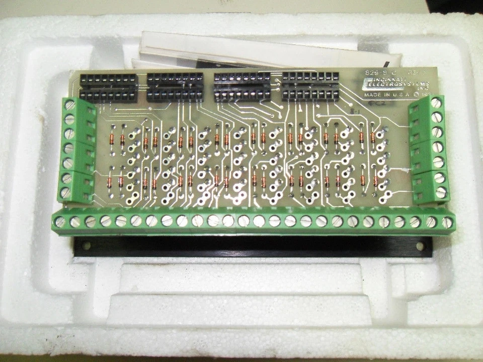 1 Cincinnati ELECTROSYSTEMS 829-8-C - Image 1 of 4