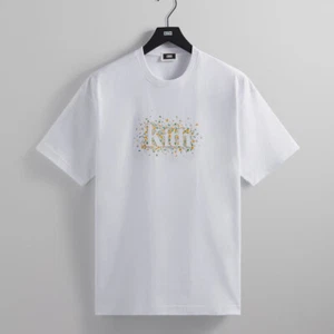 KITH Meadow Serif Tee - weißes T-Shirt Herren Gr. XXL Frühling "23 Blumen Logo - Bild 1 von 5