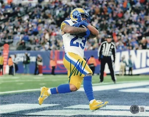 KYREN WILLIAMS SIGNED AUTO 8X10 PHOTO BECKETT/BAS #BM06561 **LOS ANGELES RAMS** - Picture 1 of 1
