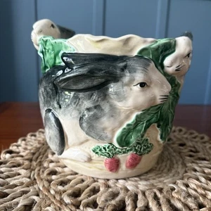 Haldon Group Parade Bunnies Rabbit Majolica Planter Bowl 8" x 7.5" VTG 1963 - Picture 1 of 6