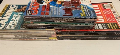 2001 & 2003 Computer Gaming World Magazine PC Lot Gamer Foto 1 de 4