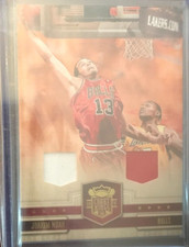 2009-10 PANINI COURT KINGS JOAKIM NOAH 82 GAME WORN DUAL COLOR JERSEY PATCH /149