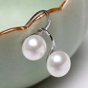 1 Lady Elegant White Silver Rhinestone Earring Stud Crystal Ear Pearl Women Pair - Picture 1 of 1