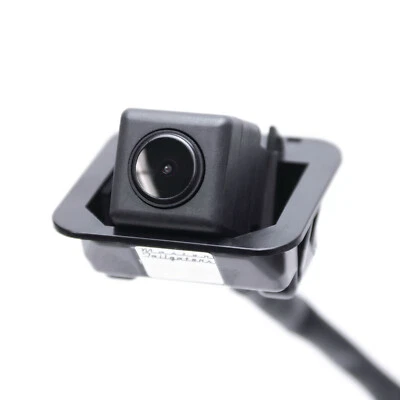 For GMC Acadia/Denali (2017-2019) Backup Camera OE Part # 23132328 - Image 1 of 4