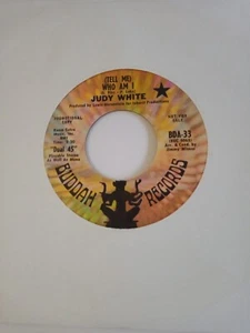 Judy White - Who Am I (USA Buddah BDA 33 PROMO) EX Vinyl Record 7" - Imagen 1 de 2