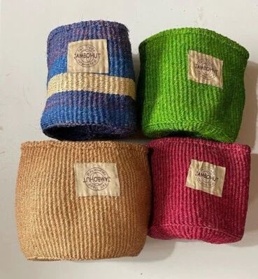Set 4 Cesti Kiondo Africani Assortiti Fatti a Mano Portaoggetti/Fioriere in Sisal - Immagine 1 di 4