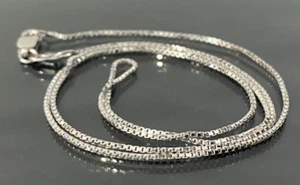 18K White Gold Box Link Chain Necklace 42cm Long - Picture 1 of 5