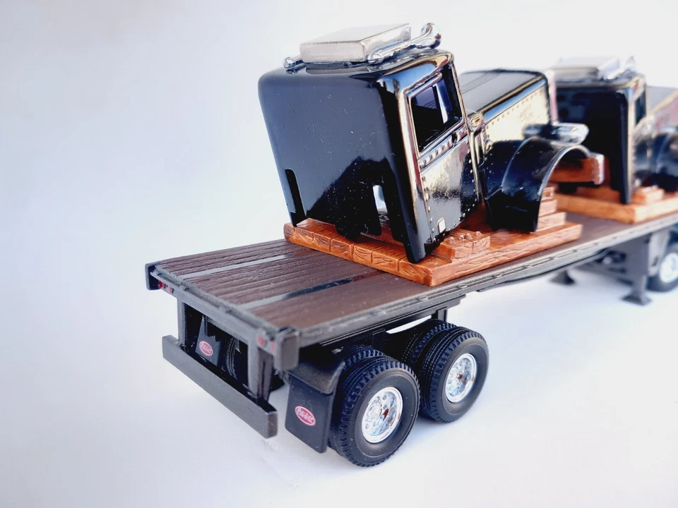 1/58 matchbox KS192/A Peterbilt 359 Pac Lease truck super kings mold - Image 1 of 4