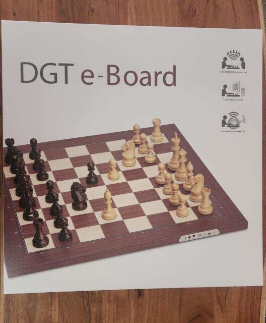 CHESS SET 4 XXXX HEAVY PIECES BOARD BIG BAG DIGITAL DGT 960 CLOCK