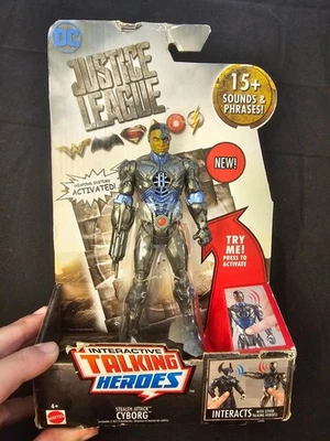 ¡NUEVA FIGURA DE ACCIÓN CYBORG 6" DC INTERACTIVA PARLANTE LIGA DE LA JUSTICIA PELÍCULA! B58 Foto 1 de 2